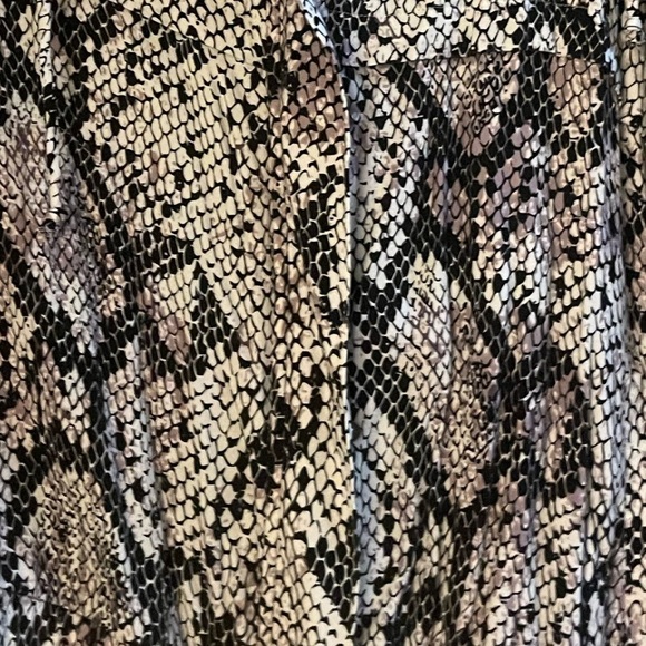 NWT chaser snake print utility bomber jacket - Picture 9 of 9